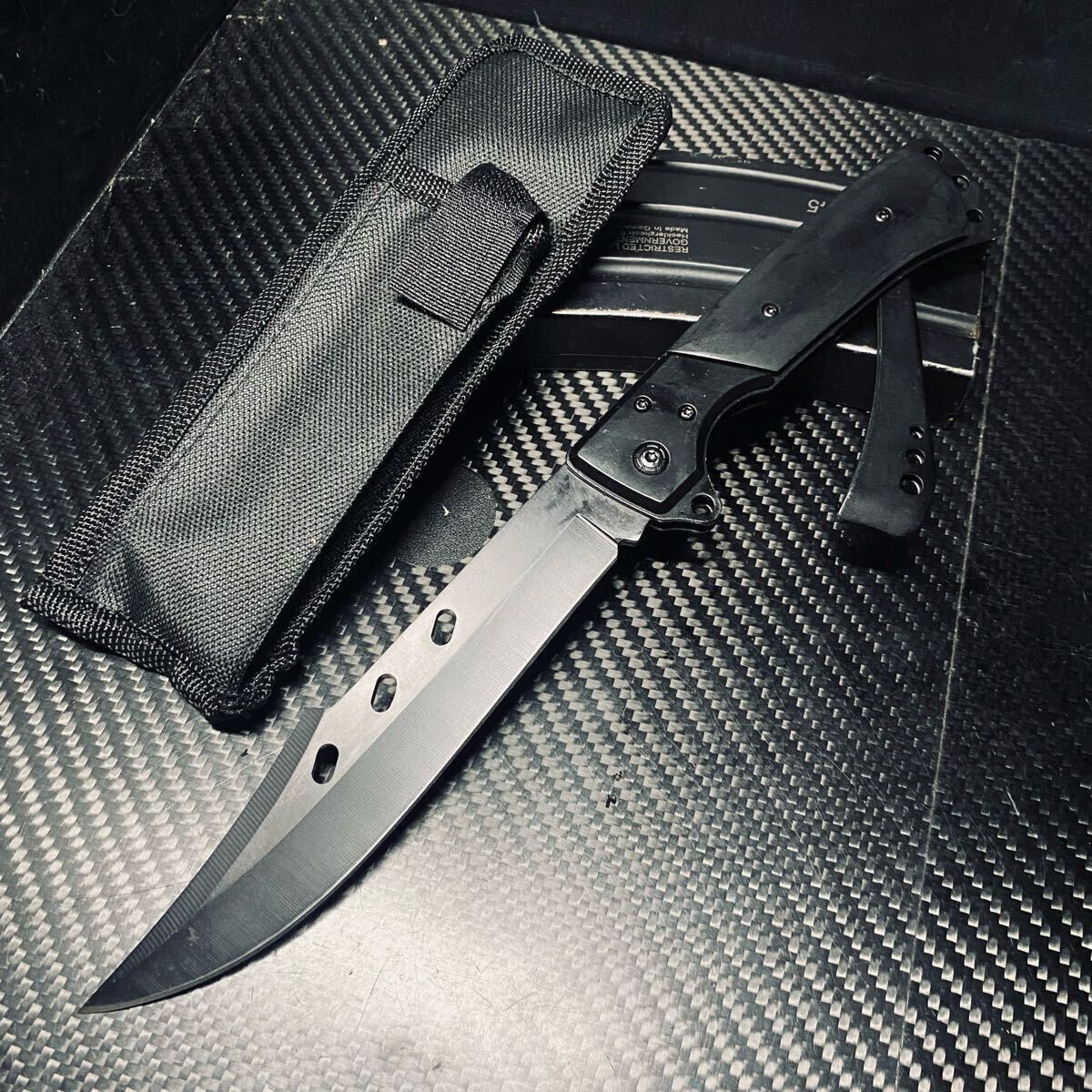 超高品質 大型折りたたみナイフ アウトドアナイフ キャンプ 刃厚約3mm ハイキング 野外登山 フィッシング 219g拍卖