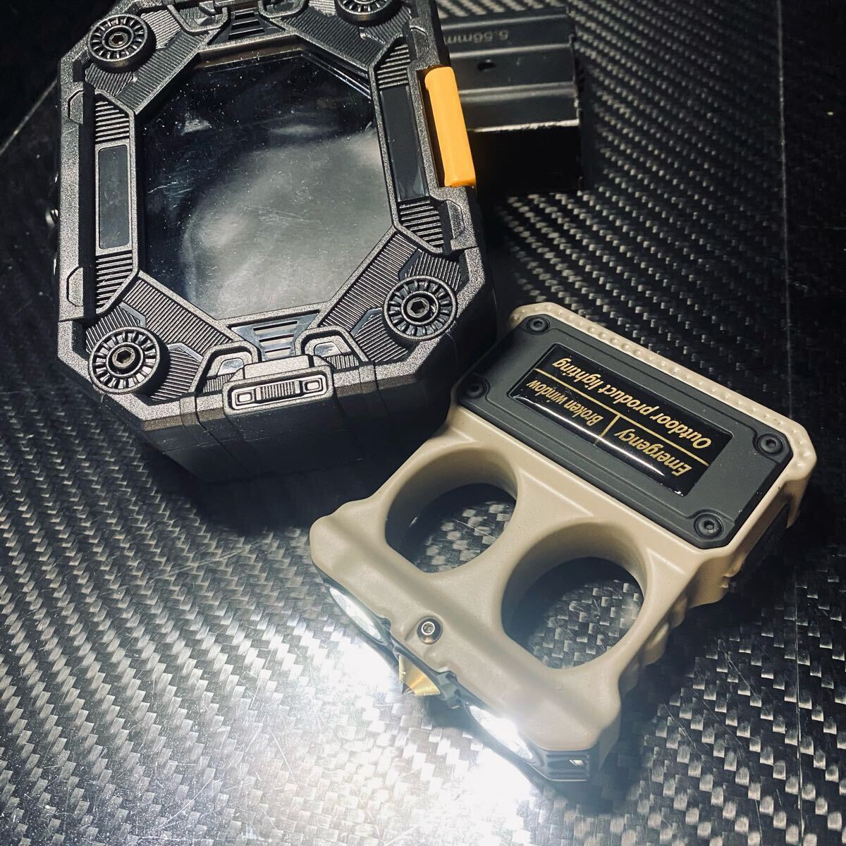 アウトドア 全金属 重量感179g LED ライト サバイバル道具 ハイキング 充電式 EDC拍卖