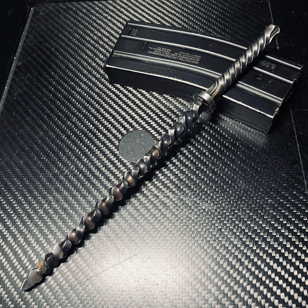 【日本在庫あり 翌日発送 】アウトドアツール 重123g キャンプ ハイキング 野外登山 EDC 長さ27cm拍卖