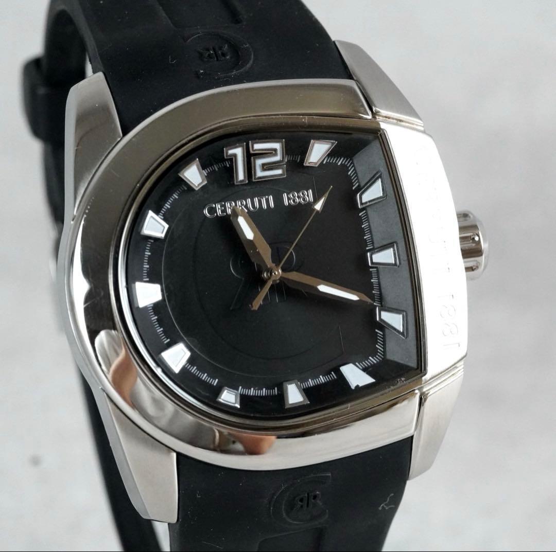1円 スタート CERRUTI セルッティ 変わりベゼル ロゴ盤面 メンズ 腕時計 クォーツ men's wacth 稼働品 1スタ 限定 シルバー拍卖