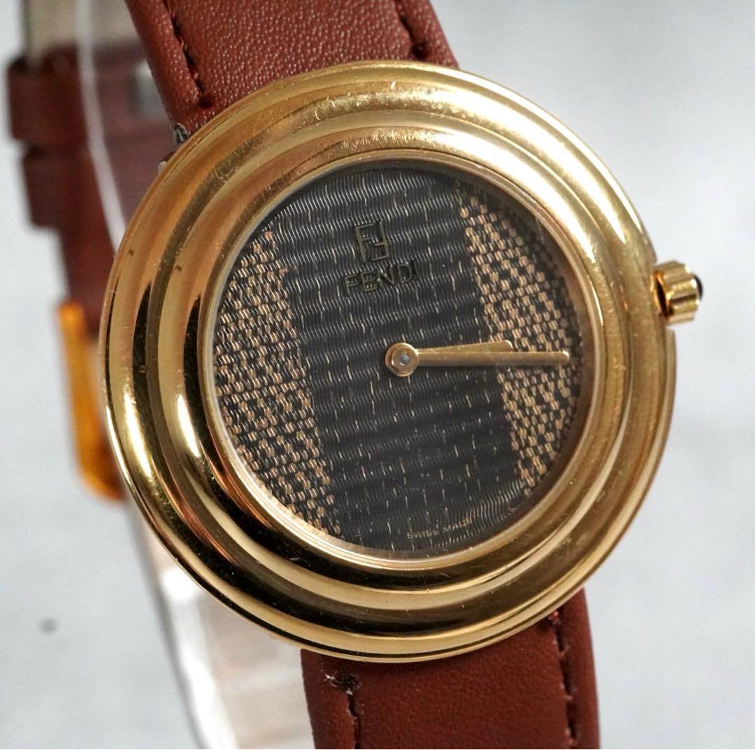 1円 スタート FENDI フェンディ ペカン文字盤 稼働品 ラウンド ズッカ メンズ 腕時計 クォーツ vintage antique wacth 1スタ ブランド拍卖