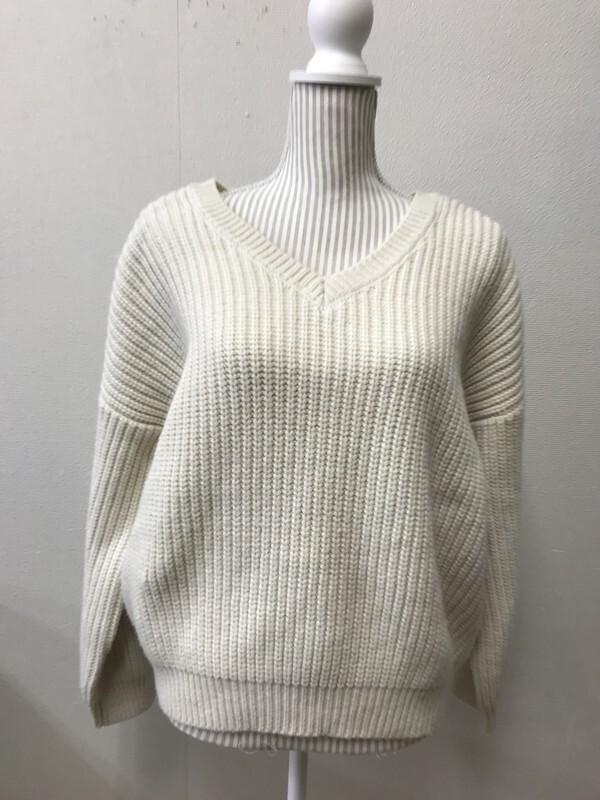 4476 レディース 【 GYDA MARKSTYLER Vネック ニットセーター 】 サイズ F 色 オフホワイト拍卖