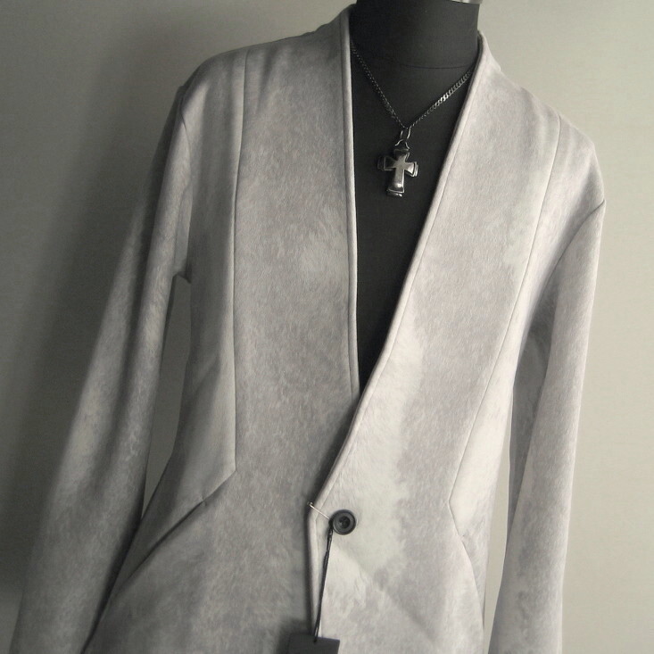 2.4万 新品 L トルネードマート ネオノーカラーカーデ ホワイト サンプル 573拍卖