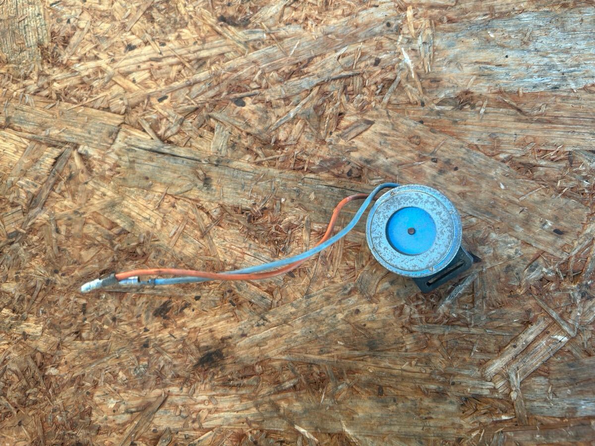 4565■ ホンダ ジャイロUP TA01 純正 ホーン ブザー クラクション拍卖