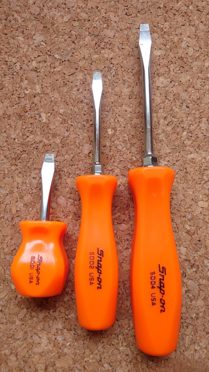 Snap-onSDD1 SDD2 SDD4 マイナスドライバー 3本セット スタッビー 旧グリップ フラットチップ 比較的良好 スナップオン拍卖