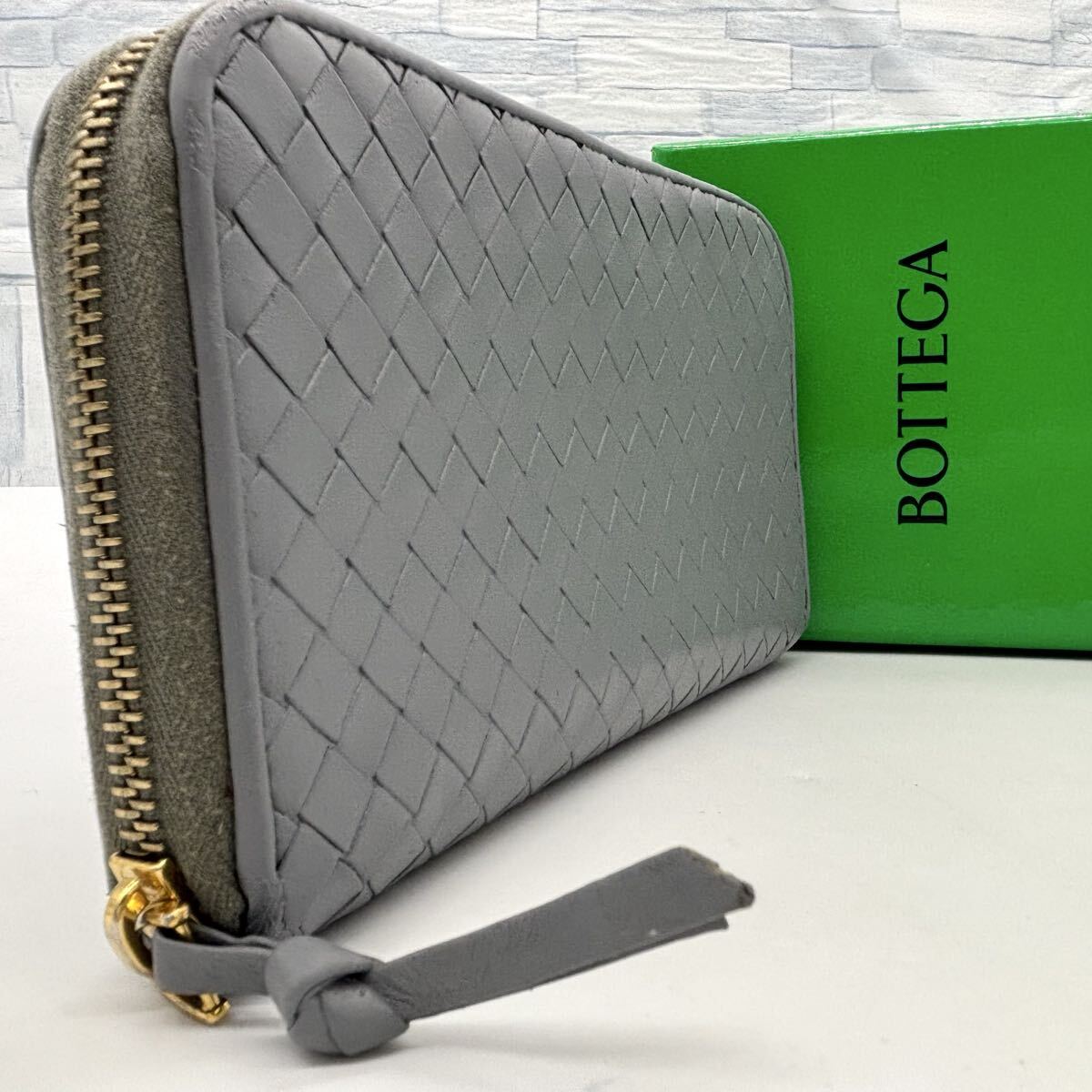 入手困難●BOTTEGA VENETA ボッテガヴェネタ イントレチャート レザー ラウンドファスナー ジップ 長財布 ウォレット メンズ ビジネス 1円拍卖
