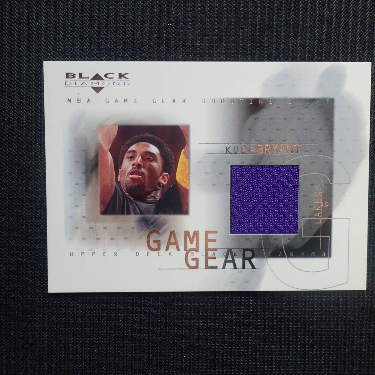 Kobe Bryant 2000-01 Black Diamond Game Gear拍卖