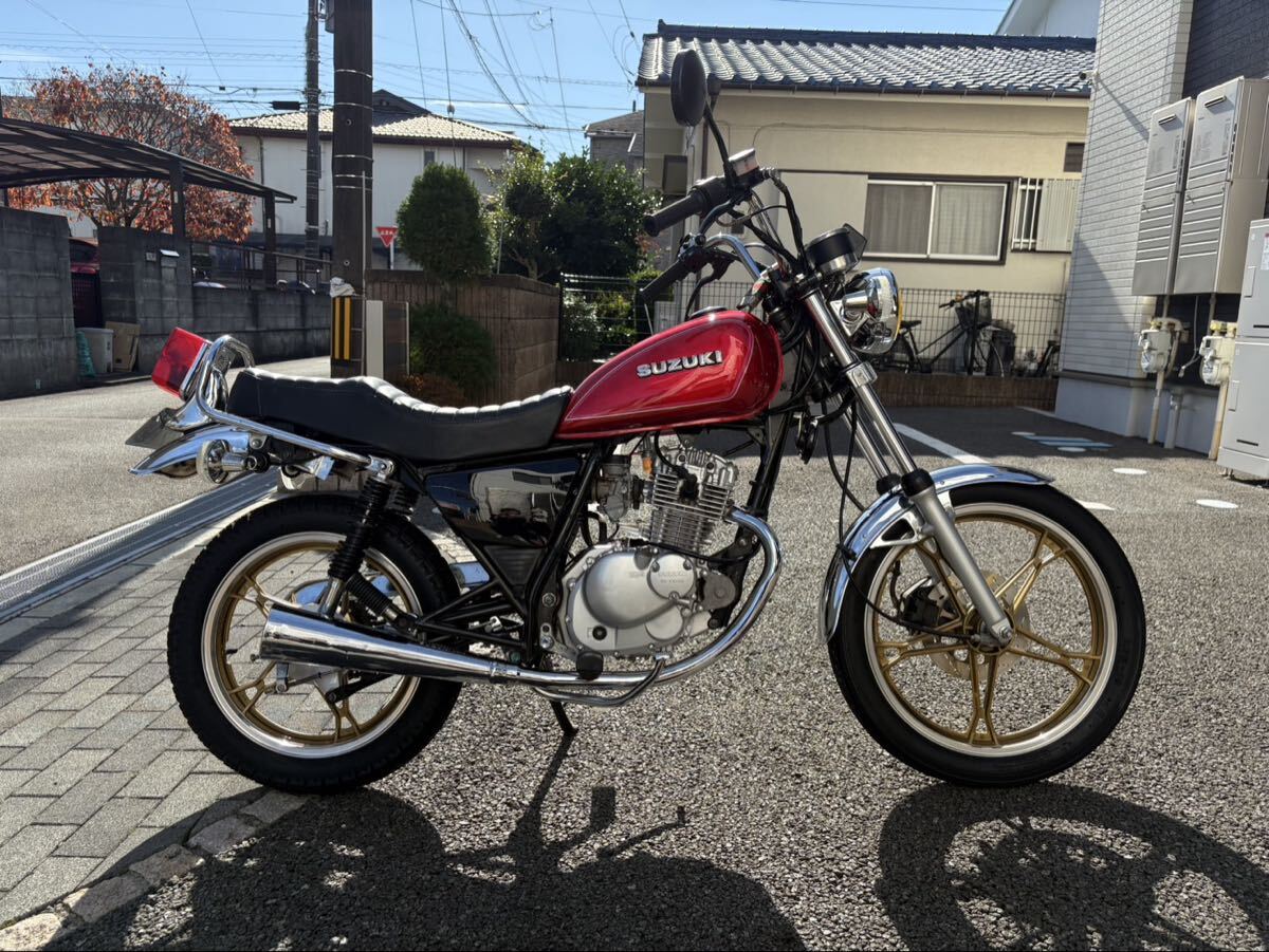 スズキ GN125H カスタム 赤旧車スタイル吸い込み GS FT ザリバブ 拍卖