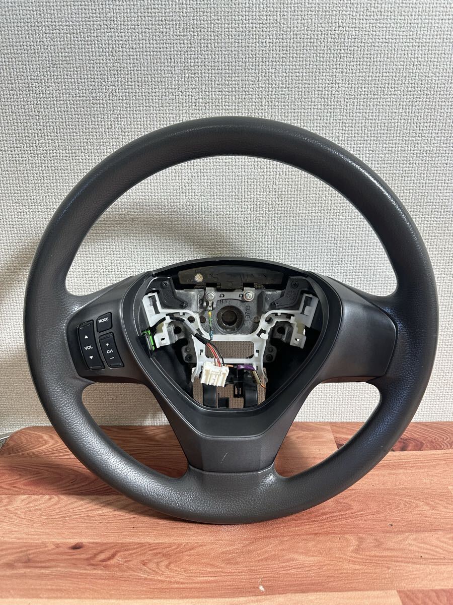 GB3ステアリングホイールハンドルは良好な状態です拍卖