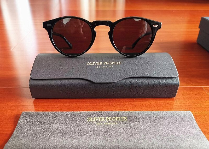 名作モデル☆イタリア製★「OLIVER PEOPLES/オリバーピープルズ」伝説の大人気作・OV5186・サングラス・メガネフレーム/黒拍卖