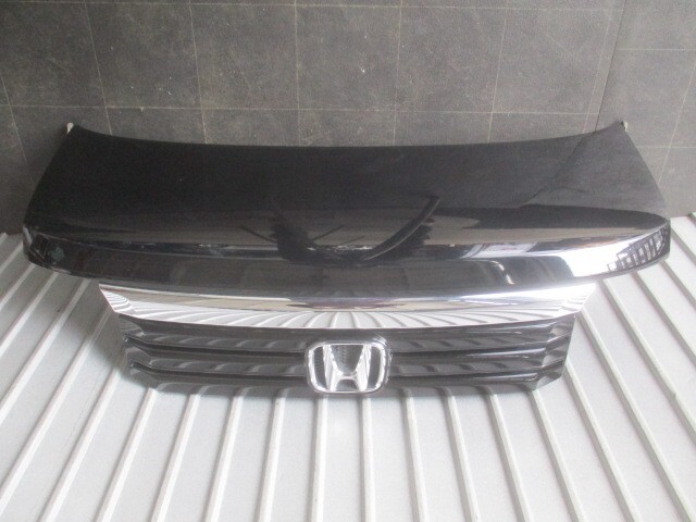 4080 DBA-JF1 N BOX ボンネット フード 60100-TY0-000ZZ 【NH731P】 平成24年12月 【個人宅配送不可】拍卖