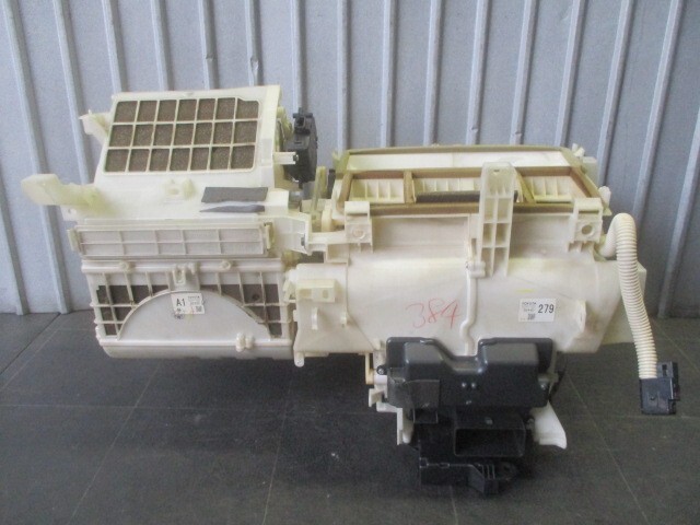 4082 DAA-NHW20 プリウス エバポレーター ヒーターユニット 87050-47081 87010-47080 平成20年8月 【テスト済】拍卖