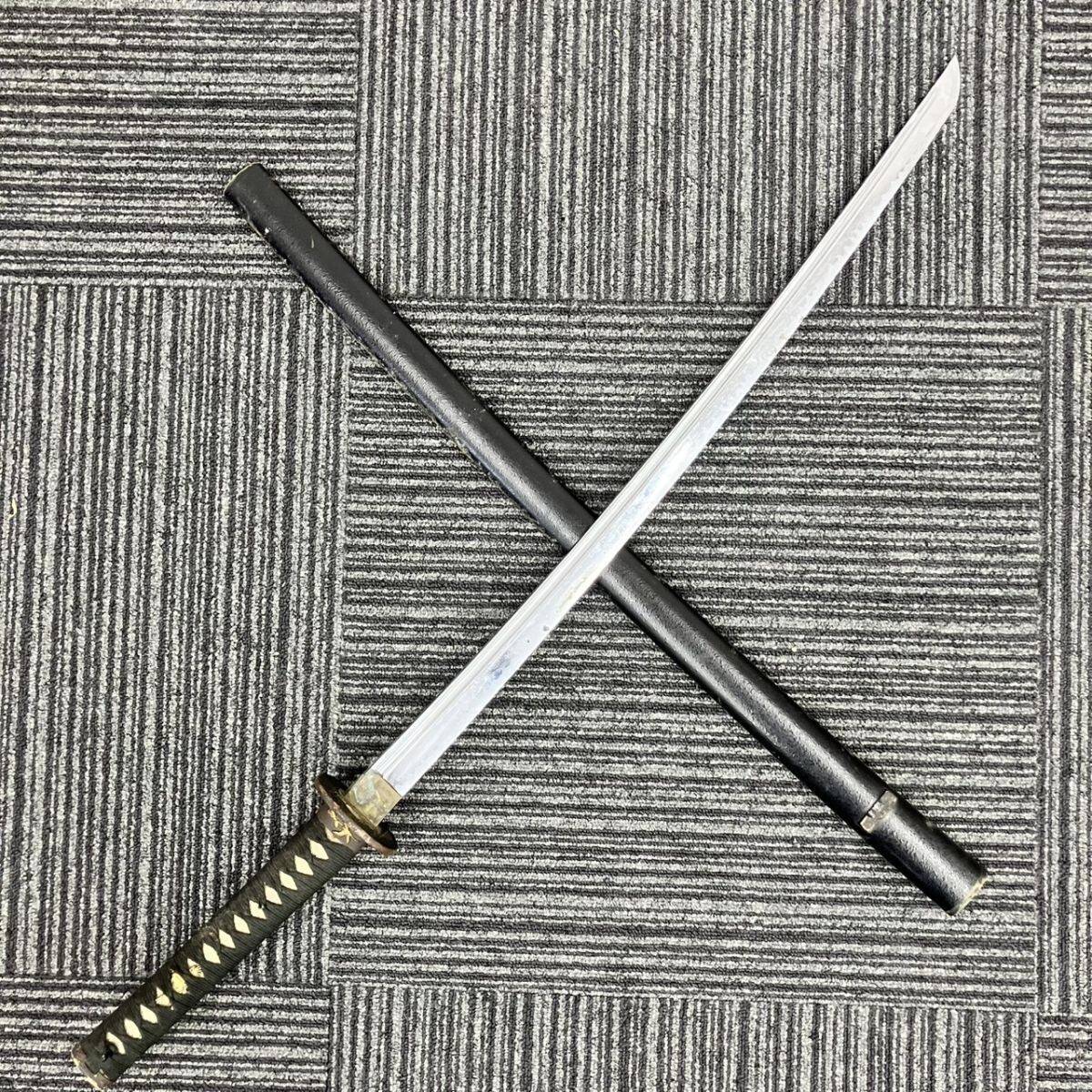 Z203-F3-941 模造刀 日本刀 約95cm 玩具 刀 家紋 日本 アンティーク ヴィンテージ FC拍卖