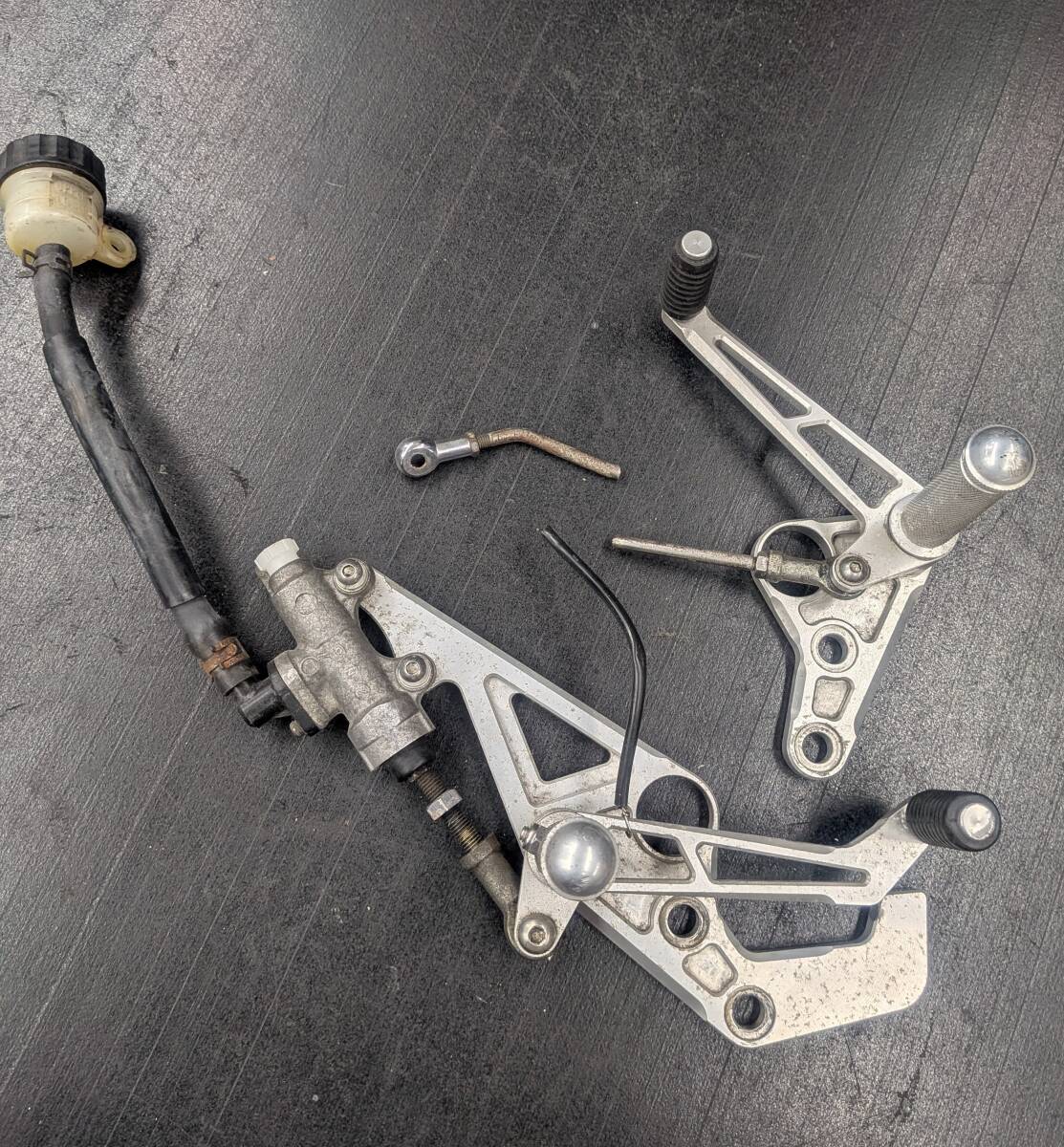 テクノワークス SR400 SR500 ディスクブレーキ用 バックステップ ジャンク拍卖