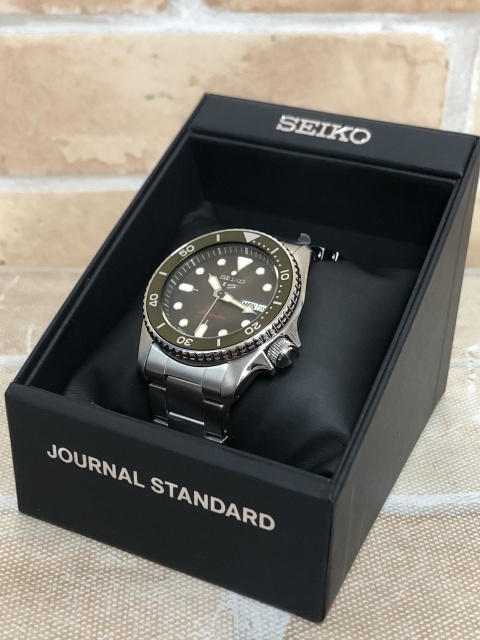 SEIKO×JOURNAL STANDARD セイコー×ジャーナルスタンダード 腕時計 5sports SBSA2 シルバー×カーキ 箱付 111440062#2拍卖