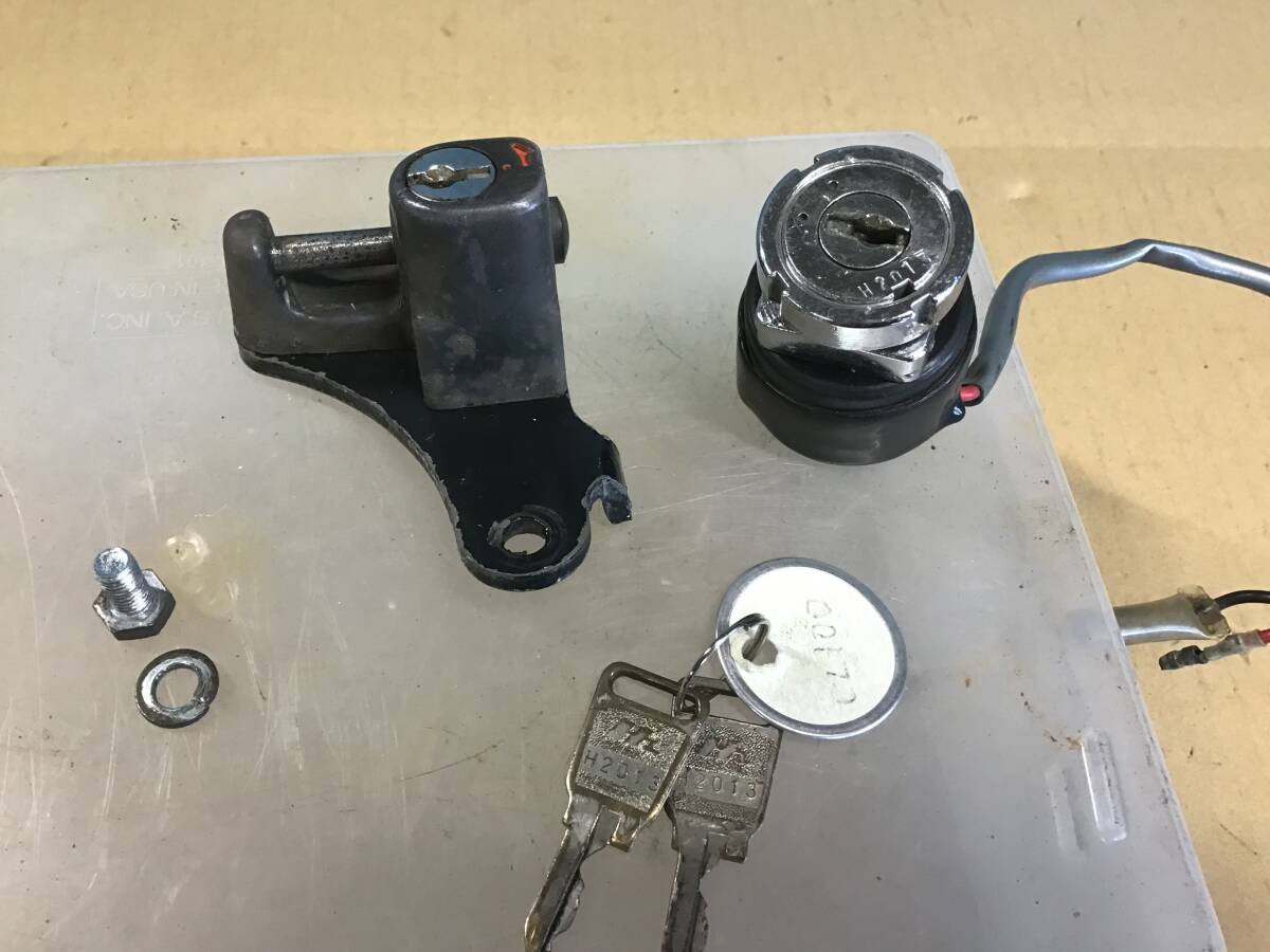 ホンダ イグニッションスイッチ シートロック キー H2013 CL100 ( 検、C100 CL50 CL90 )拍卖