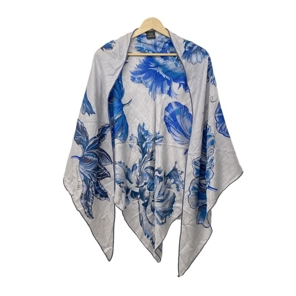 エルメス HERMES ストール(ショール) トライアングルジェアン カシミヤ、シルク ライトグレー×ブルー×マルチ マフラー拍卖