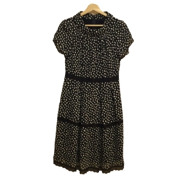 トゥービーシック TO BE CHIC サイズ40 M - ダークネイビー×白 レディース クルーネック/半袖/ロング/レース/ドット柄 美品 ワンピース拍卖