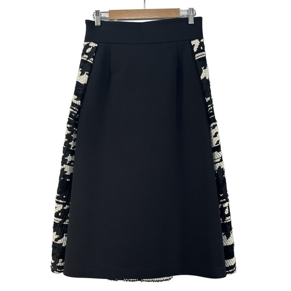 アドーア ADORE ロングスカート サイズ38 M - 黒×白 レディース 刺繍 美品 ボトムス拍卖