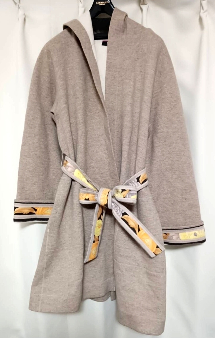 【美品】レオナール 軽量コート ゆったり38 オーバーサイズ フリーサイズ拍卖