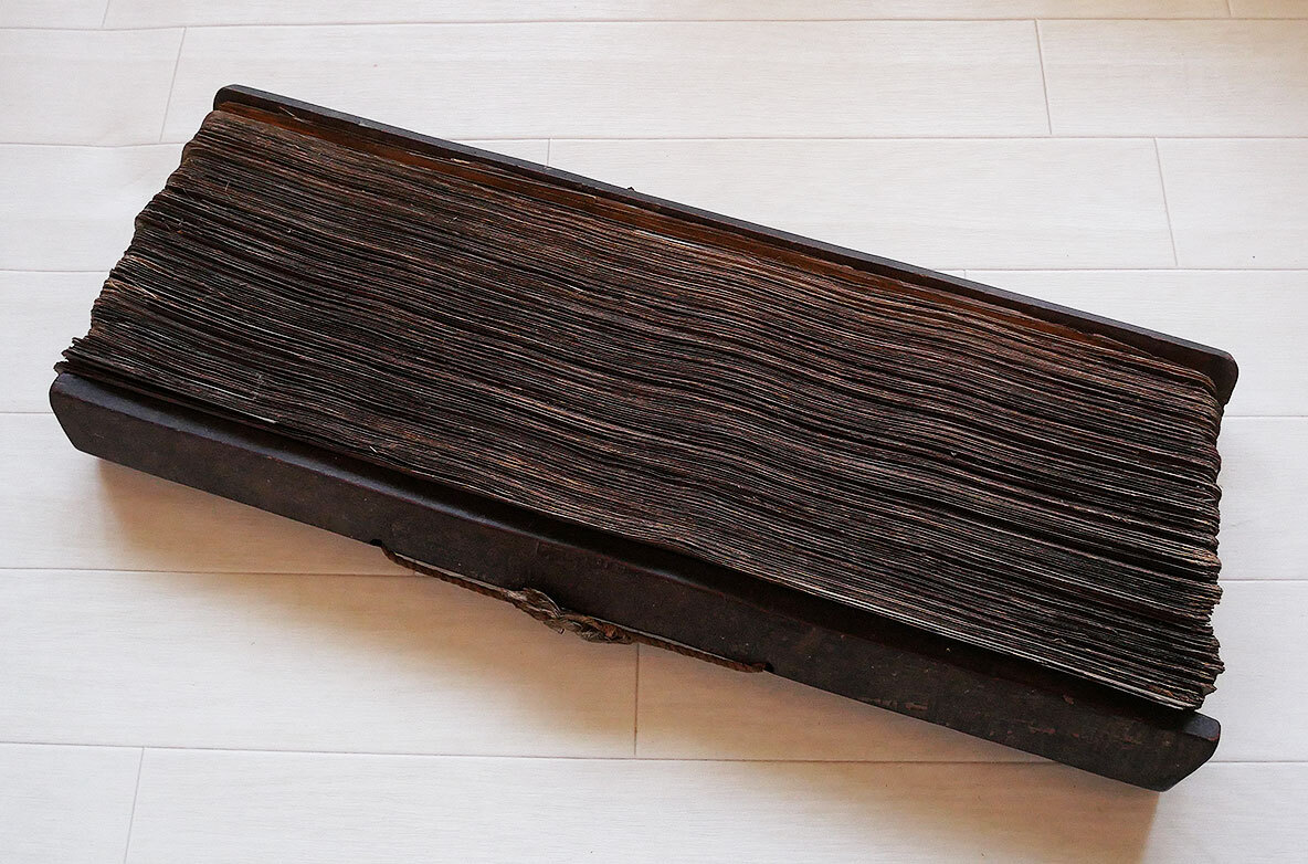 【真作】『 貝葉経 300枚超 古写経 インド経典 』古文書 チベット 仏教美術 中国唐物唐本拍卖