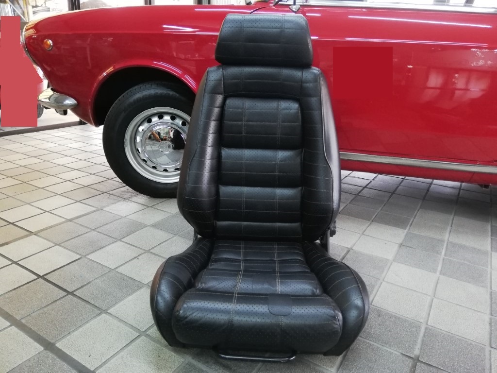 LANCIA DELTA シート 左H 右側 ★直接引取歓迎★ ランチアデルタ拍卖