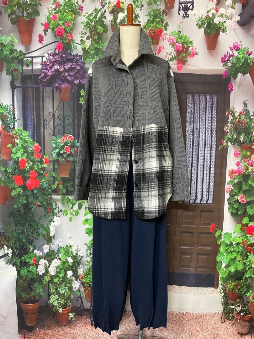 新品 英字 デコボコ 凸凹 起毛素材切替え 羽織 ブラウス ジャケットM~L(GY)拍卖