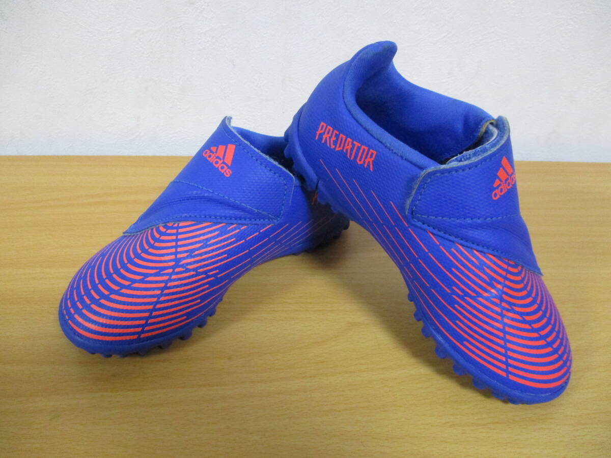 アディダス★サッカー用<トレーニング・シューズ>★17cm ブルー・オレンジ拍卖