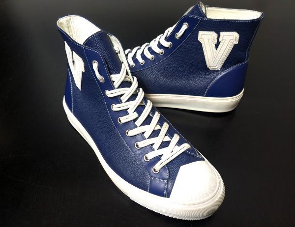 試し履き程度 ヴィトン 7 LOUIS VUITTON ♯GO0147 ハイカット V レザースニーカー 1117拍卖