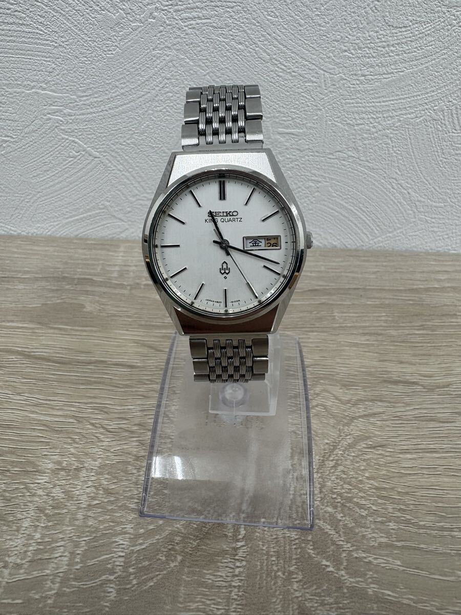 ¥1000スタート 美品 SEIKO KING QUARTZ セイコー キングクォーツ シルバー文字盤 デイデイト 9223-8000 SS ステンレススチール拍卖
