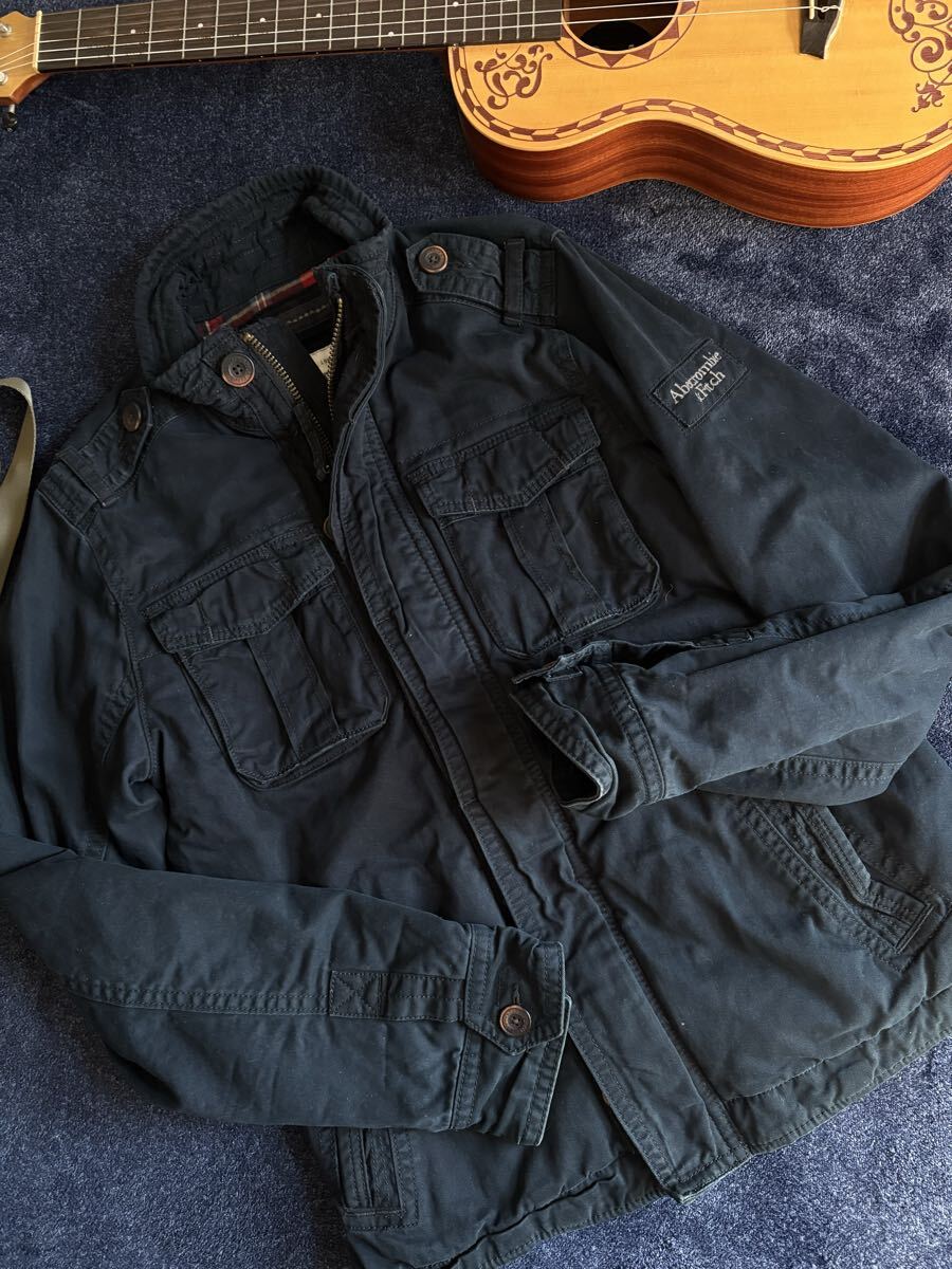 超美品 Abercrombie & Fitch アバクロンビー&フィッチ 高品質素材 M‐65タイプ 厚手 ミリタリー ジャケット sizeXL 185/108B ネイビー系拍卖