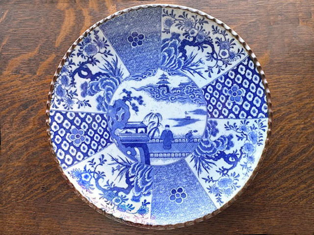 和食器●明治から大正●大皿●白地に青で山水画●30cm●B拍卖