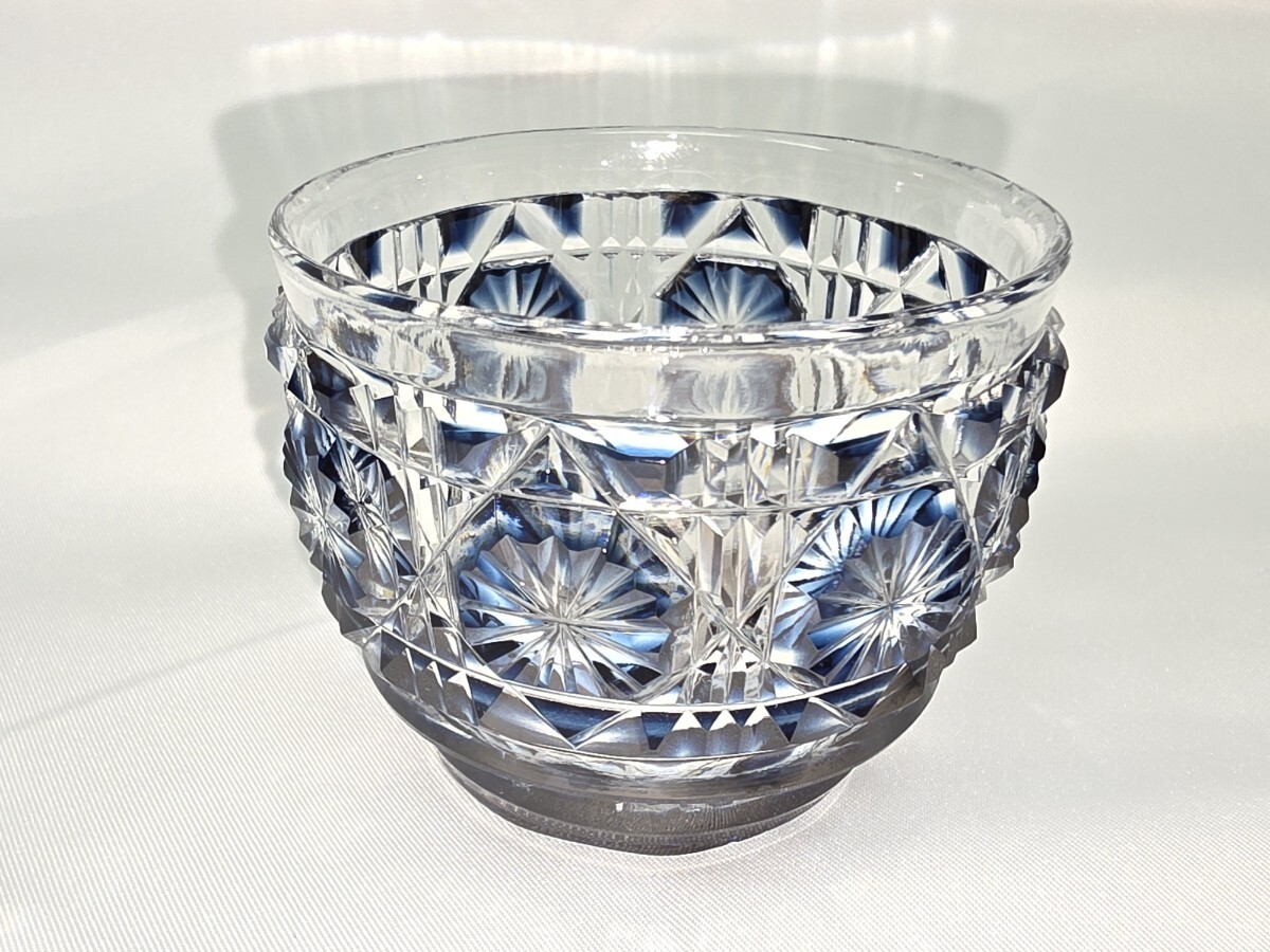 島津薩摩切子 ぐい呑み 切子グラス お猪口 ブルー 青 藍色 酒器 色被せガラス 復元拍卖