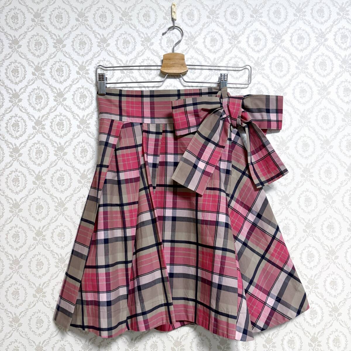 新品 ヴィヴィアンウエストウッド ピンク チェック柄 スカート リボン Vivienne Westwood拍卖