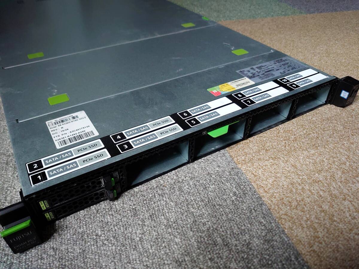 Fujitsu PRIMERGY RX2530 M2 Xeon E5-4620 v4 x2 2.1Ghz 10C 16GB拍卖