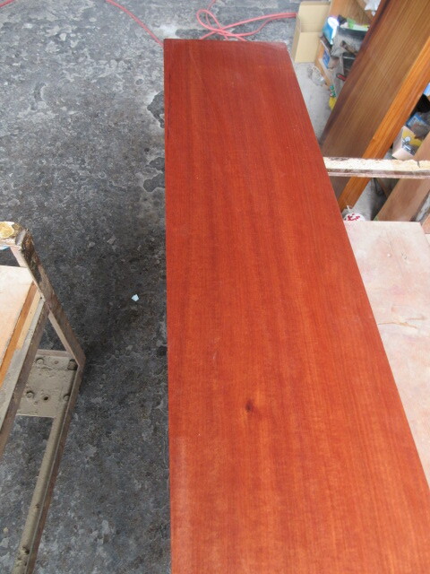 モアビ NO,2 1700×305×34 無垢一枚板 住宅店舗内装リフォーム修繕 カウンター材 棚板 DIY材料 インテリア制作 拍卖