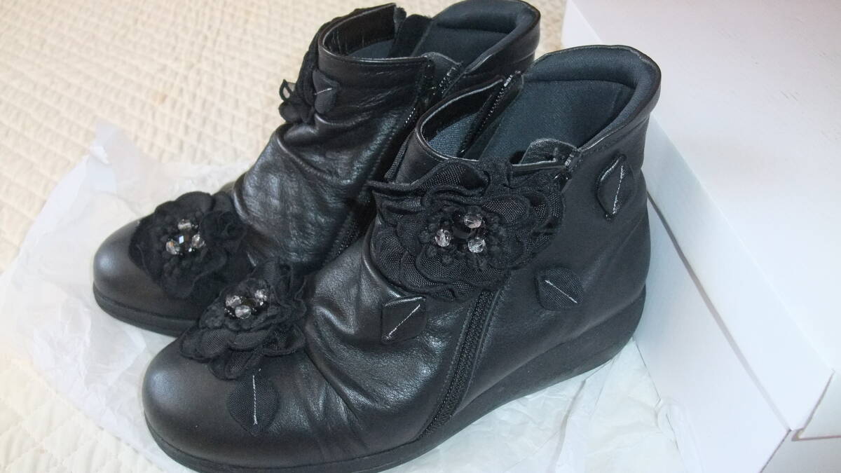 ベルパチ ショートブーツ 牛革 黒 23センチ 美品 ポテチーノ拍卖