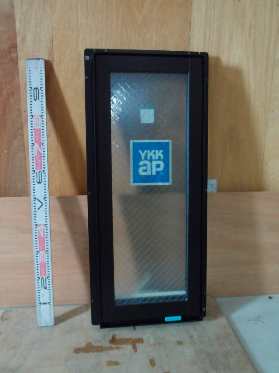 在庫品 アルミサッシ LowE アルゴンガス ペアガラス YKK エピソードⅡ 防火窓 縦すべり出し窓 オペレーター 03609 L 左吊 ブラック 拍卖