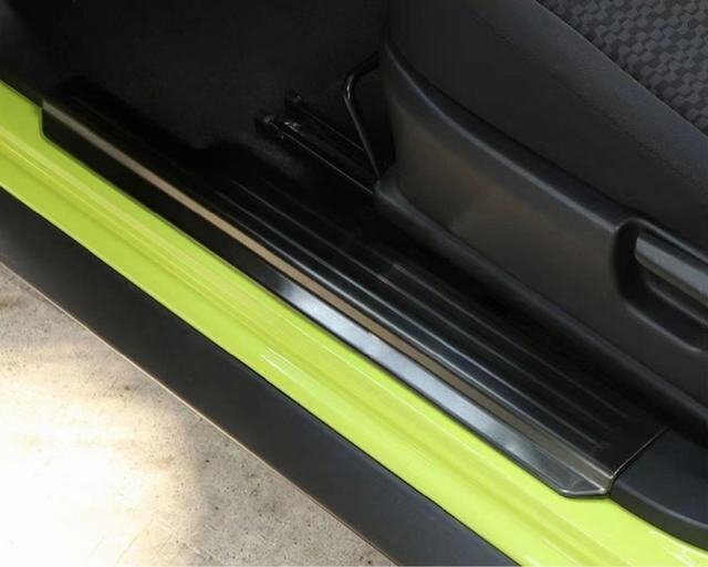 プロテクター スカッフプレート ジムニー JB64W シエラ JB74W サイド ステンレス ステップ ガード 2P メッキ ブラック拍卖