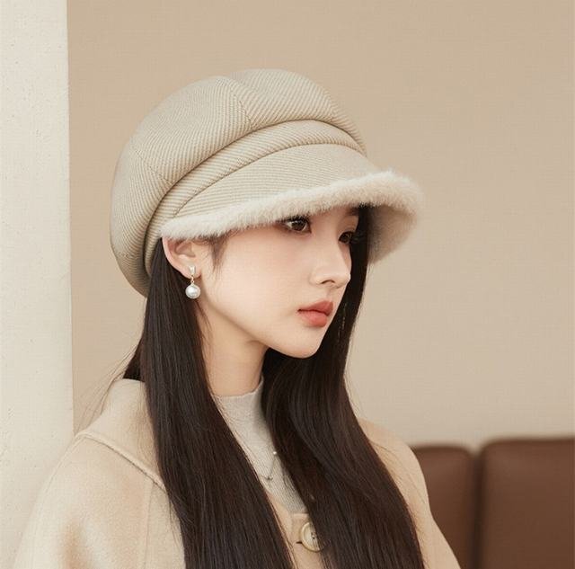 帽子 レディース 秋冬 キャスケット ベレー帽 防寒 もこもこ 裏起毛 暖かい 可愛い つば付き ハット モコモコ 小顔効果 ベージュ拍卖