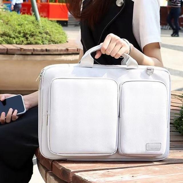 パソコンケース 15.6インチ おしゃれ 韓国 ノートパソコン 13インチ 14インチ MacBook Surface ipad PCケース ホワイト13.3インチ拍卖