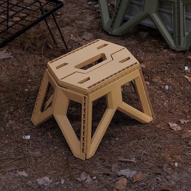 折りたたみ椅子 椅子 踏み台 キャンプ アウトドア スツール チェア ローチェア コンパクト レジャー ステップ カーキ拍卖