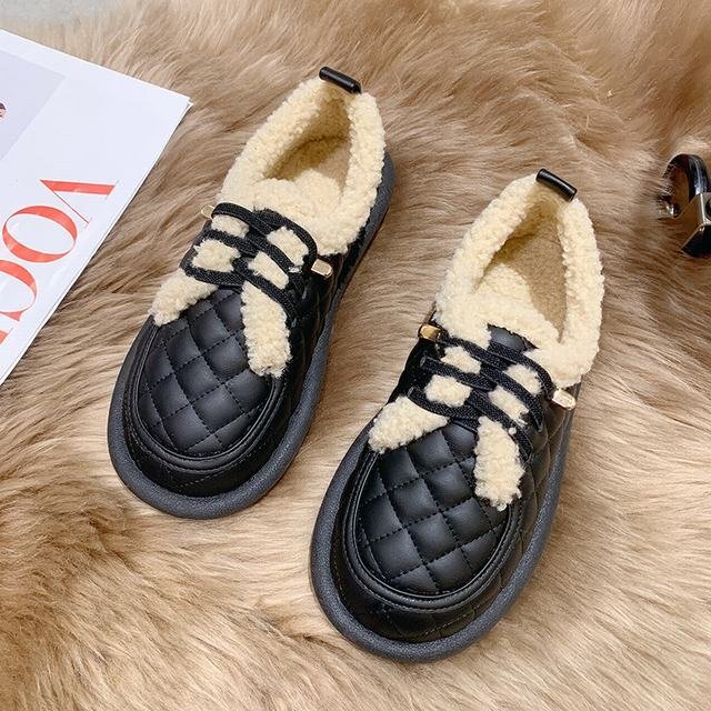モカシン ムートンパンプス ボアシューズ キルディング ファーシューズ レディース 裏起毛 フラットシューズ 防寒 靴 ブラック23 cm拍卖