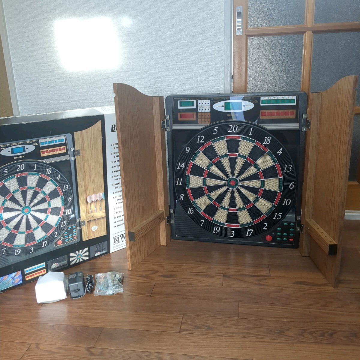 BULLAIME 電子ダーツボード 木製キャビネット付き ダーツ ダーツボード拍卖