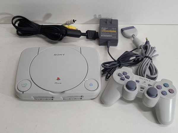 ☆ PSone ☆ プレイステーション SCPH-100 動作品 本体 コントローラー アダプター 付属 Playstation one SONY B67拍卖