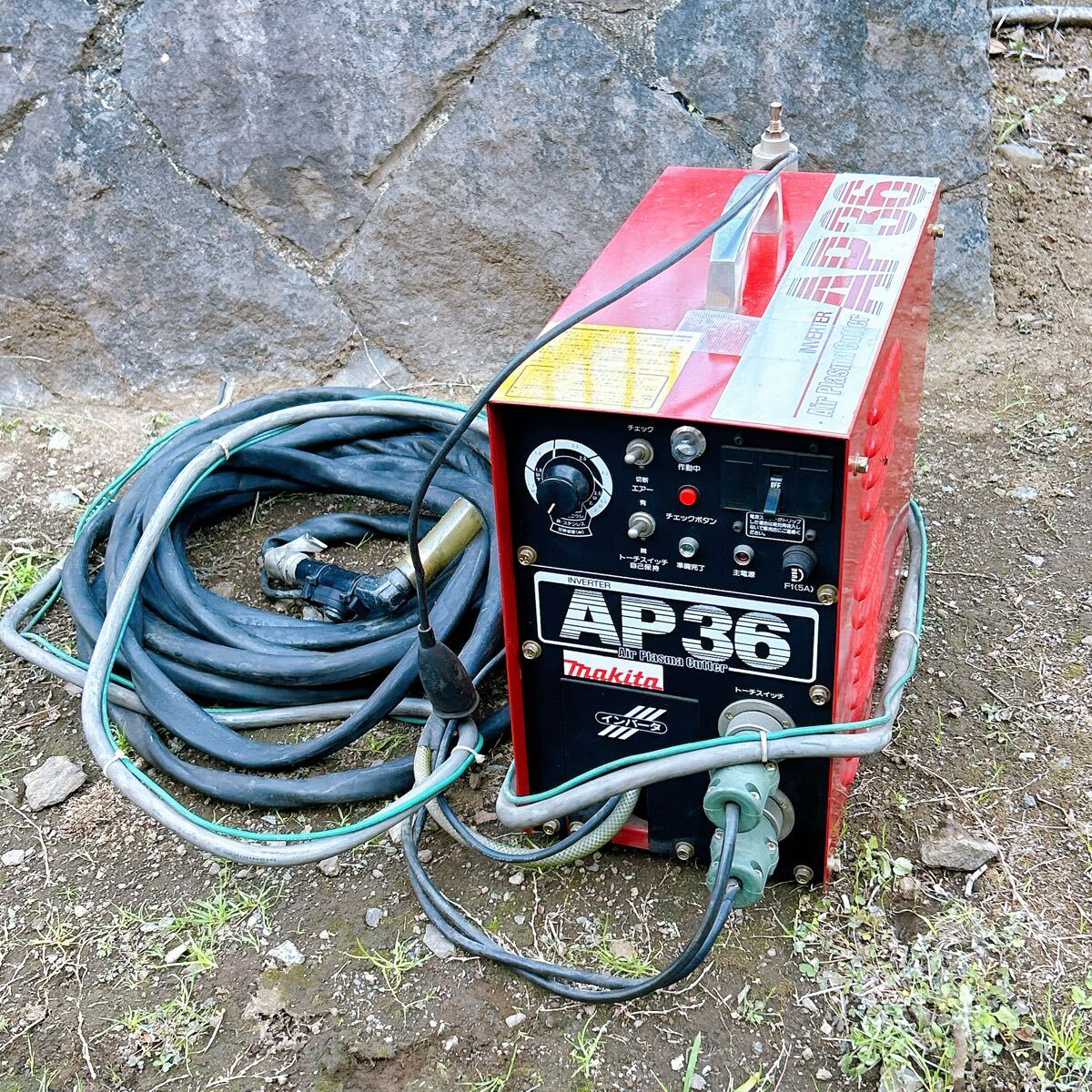マキタ インバーター式エアプラズマ切断機 AP36 現状品拍卖