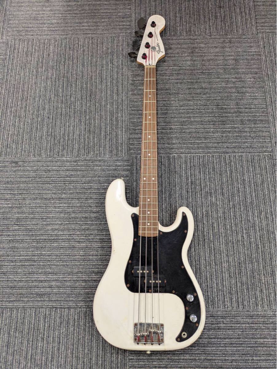 川端 10月 No.141 Fender フェンダー プレシジョン ベース エレキベース 弦楽器 音楽 バンド 汚れ傷塗装剥がれあり拍卖