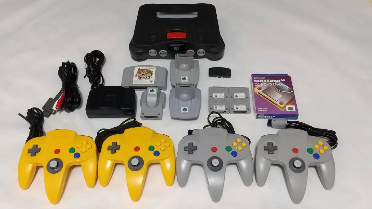 【送料込み】N64 メモリー拡張パック付き本体一式 & コントローラーパック & GBパック & 振動パック(液漏れ痕あり) 簡易消毒済み拍卖