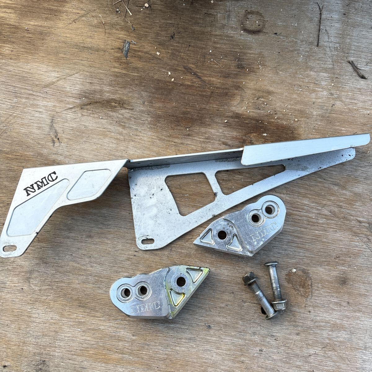 ZRX1200R NMC ローダウン チェーンカバー セット拍卖