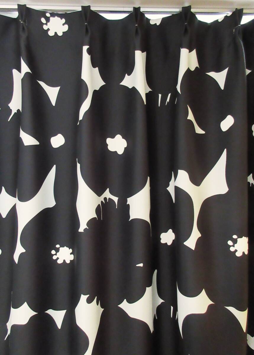 ★残1組★【日本製 (KM4053)】省エネ 断熱 花柄 プリント ウォッシャブル カーテン 幅150cmX丈220cm(2枚入)拍卖